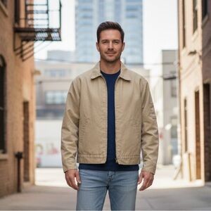 Dickies Men's Tan Jacket.           Size L- RG